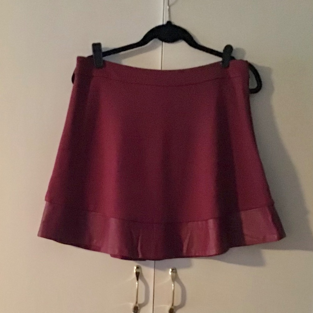 IMAN Leather Trimmed SKIRT